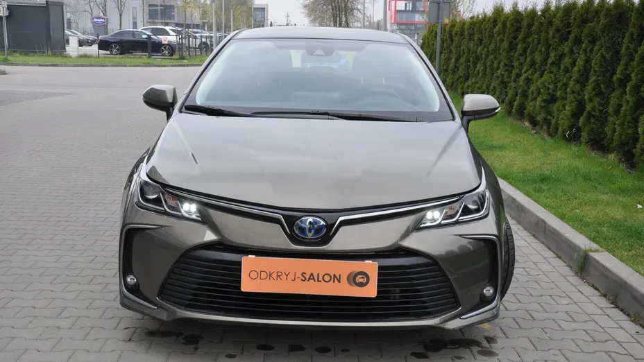 TOYOTA Corolla -