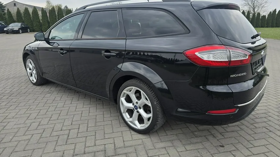 FORD Mondeo -