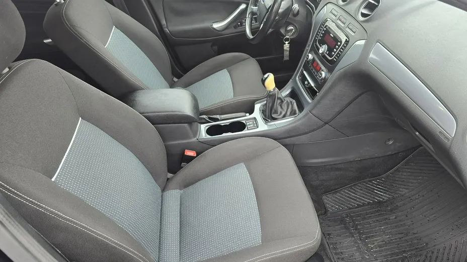 FORD Mondeo -
