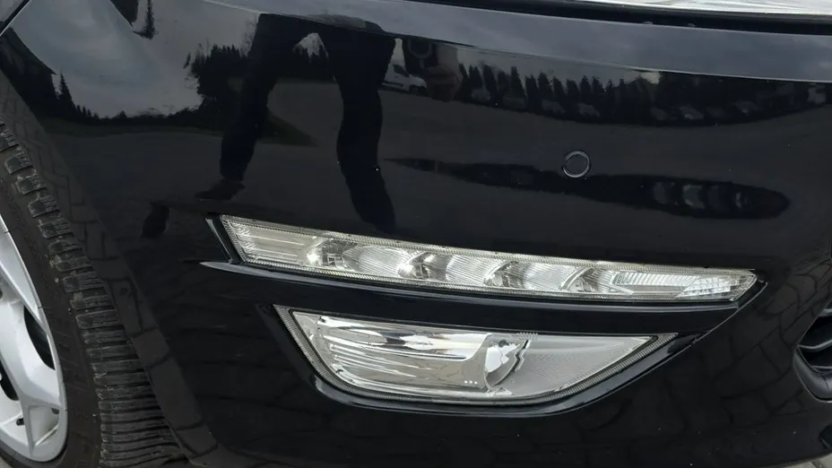 FORD Mondeo -