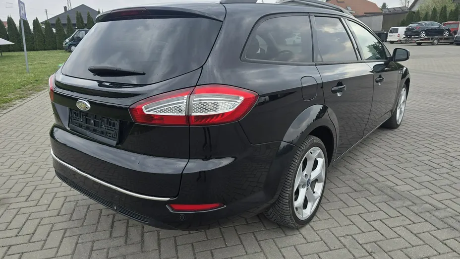 FORD Mondeo -