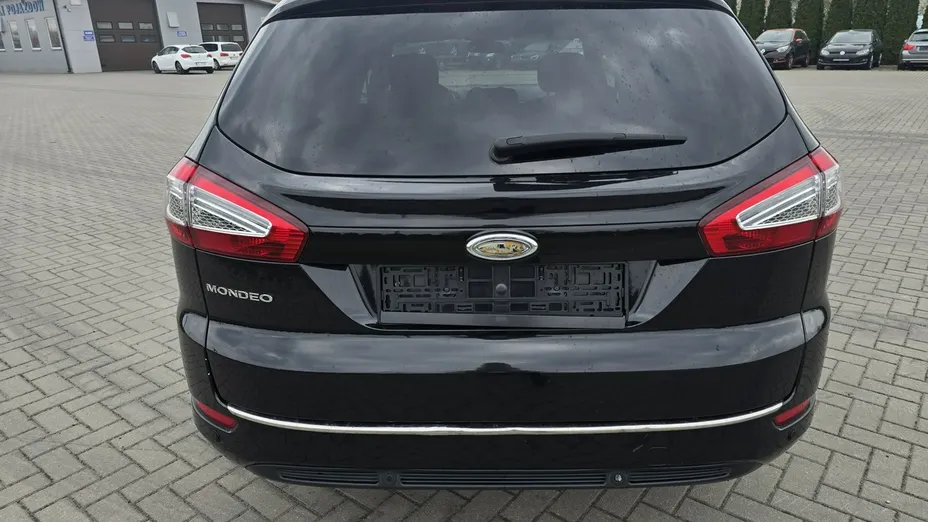 FORD Mondeo -