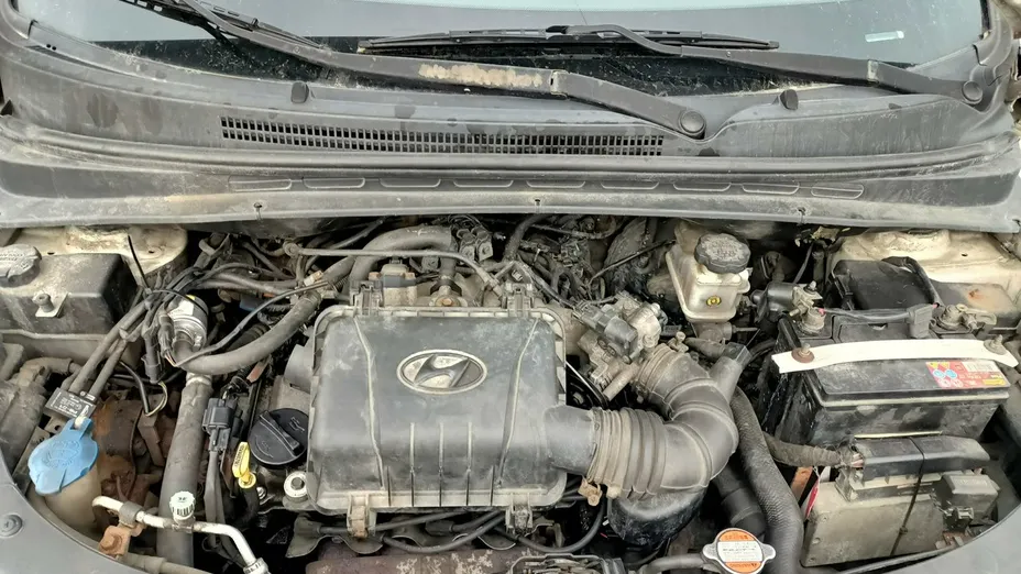 HYUNDAI i10 -