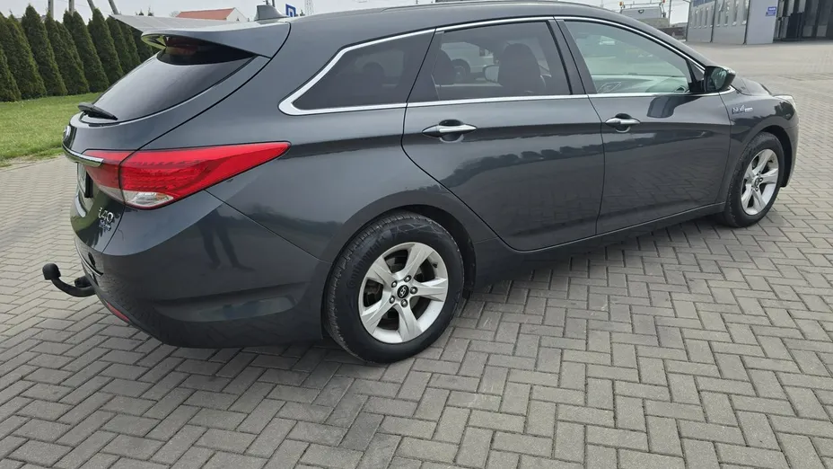 HYUNDAI i40 -