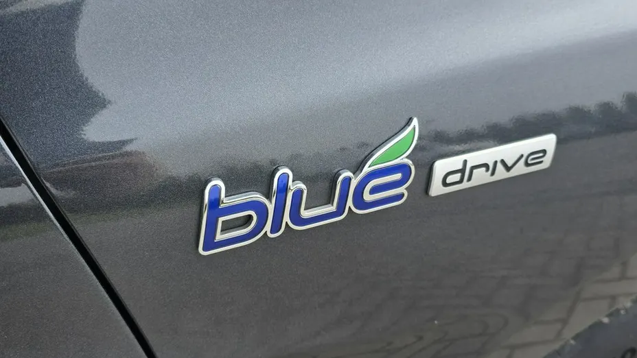 HYUNDAI i40 -
