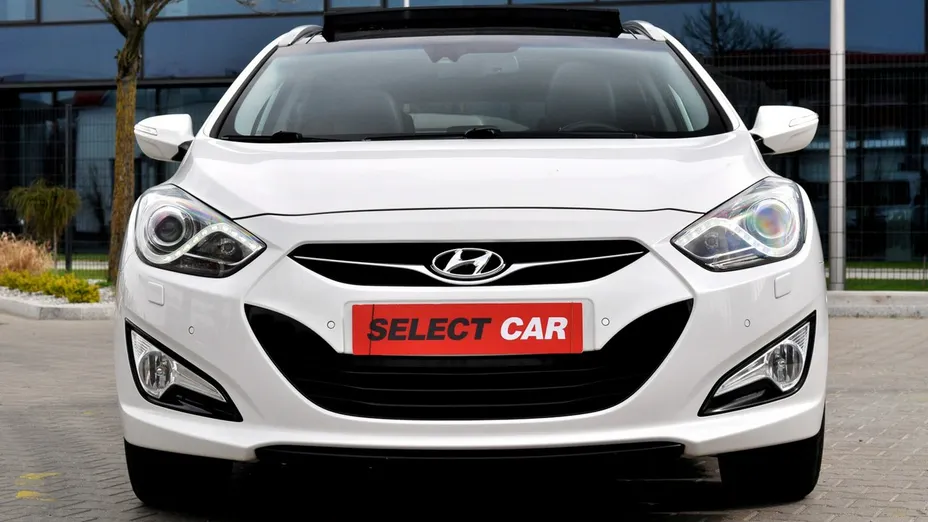 HYUNDAI i40 -