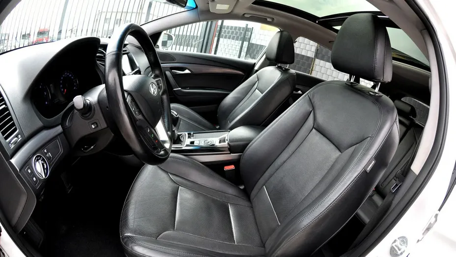 HYUNDAI i40 -