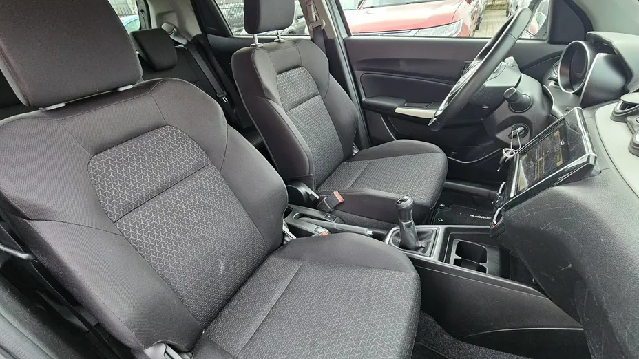 SUZUKI Swift -