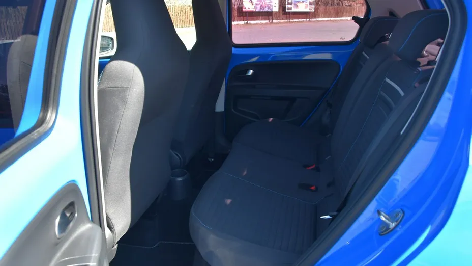 VOLKSWAGEN up! -
