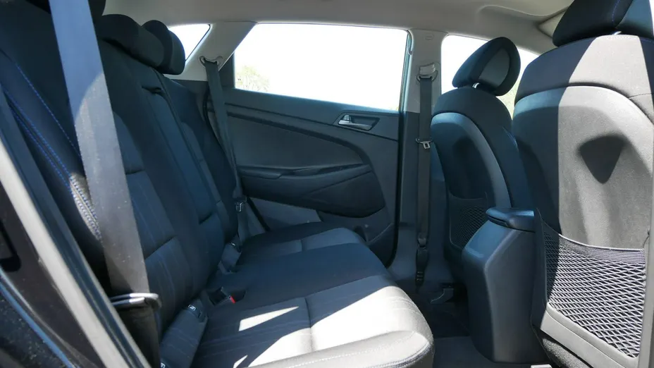 HYUNDAI Tucson -