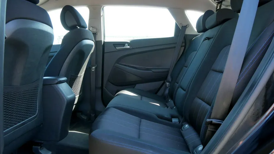 HYUNDAI Tucson -