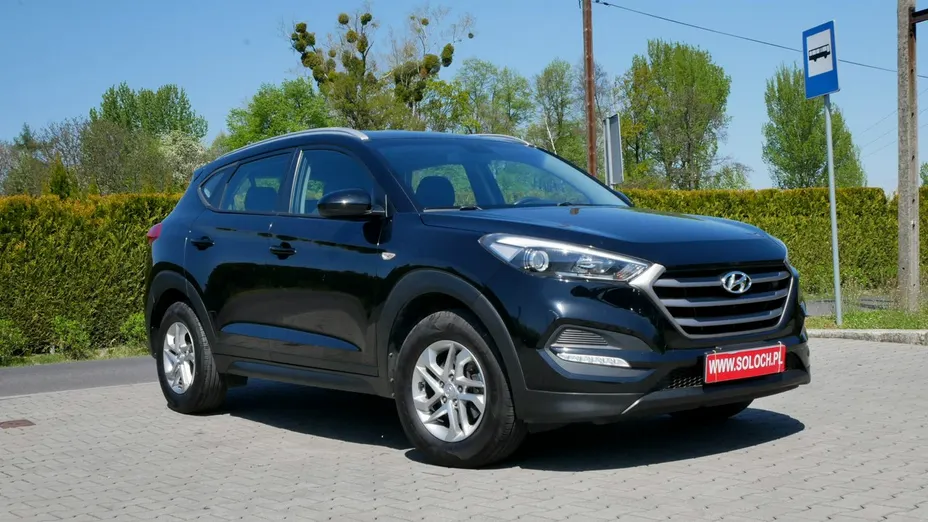 HYUNDAI Tucson -