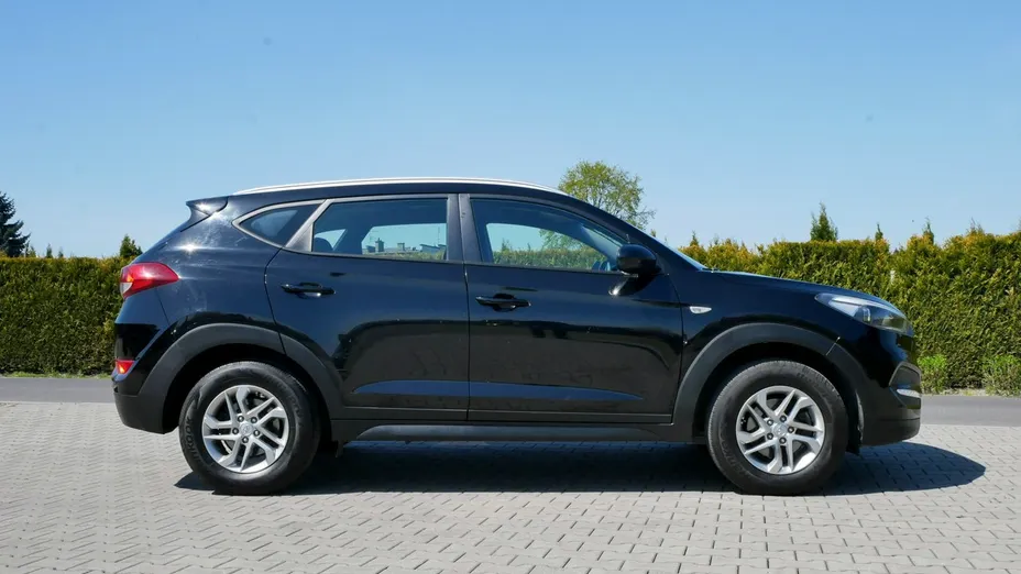 HYUNDAI Tucson -