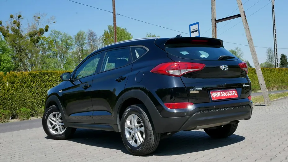 HYUNDAI Tucson -