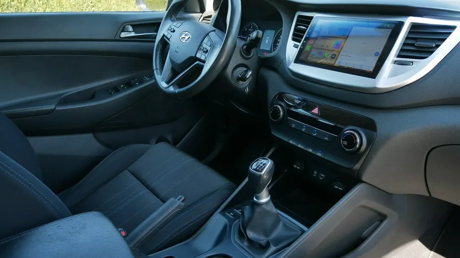 HYUNDAI Tucson -
