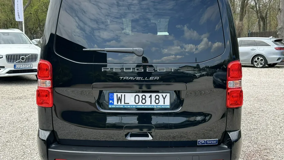 PEUGEOT Traveller -