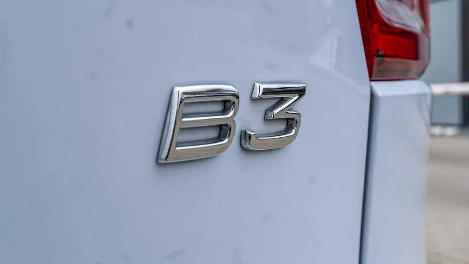 VOLVO XC40 -