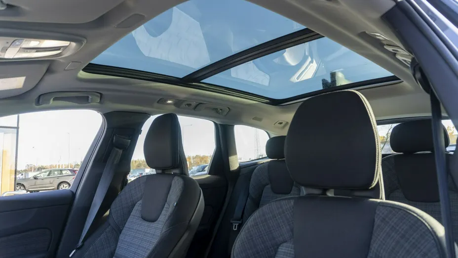 VOLVO XC60 -
