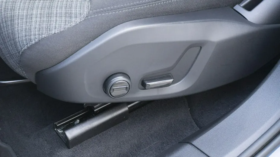 VOLVO XC60 -