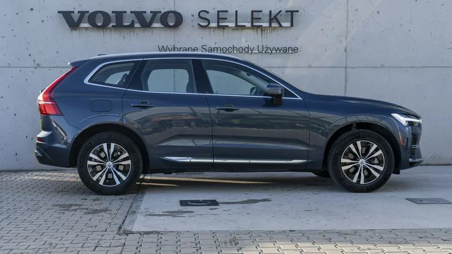 VOLVO XC60 -