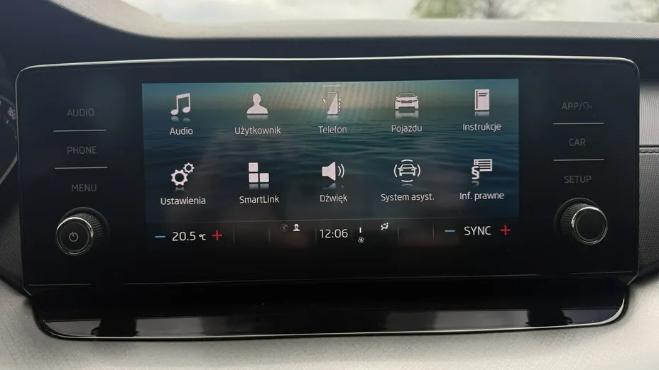 SKODA Octavia -