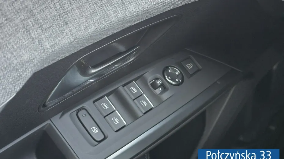 PEUGEOT 3008 -