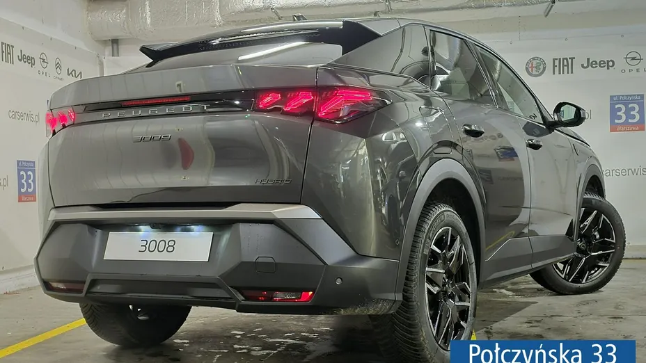 PEUGEOT 3008 -