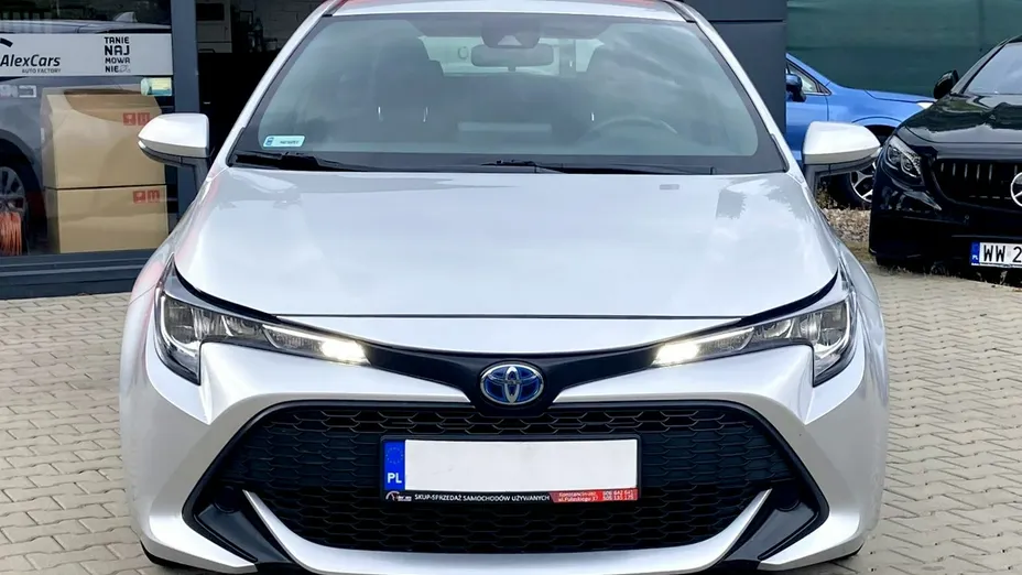 TOYOTA Corolla -