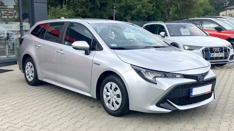 TOYOTA Corolla -