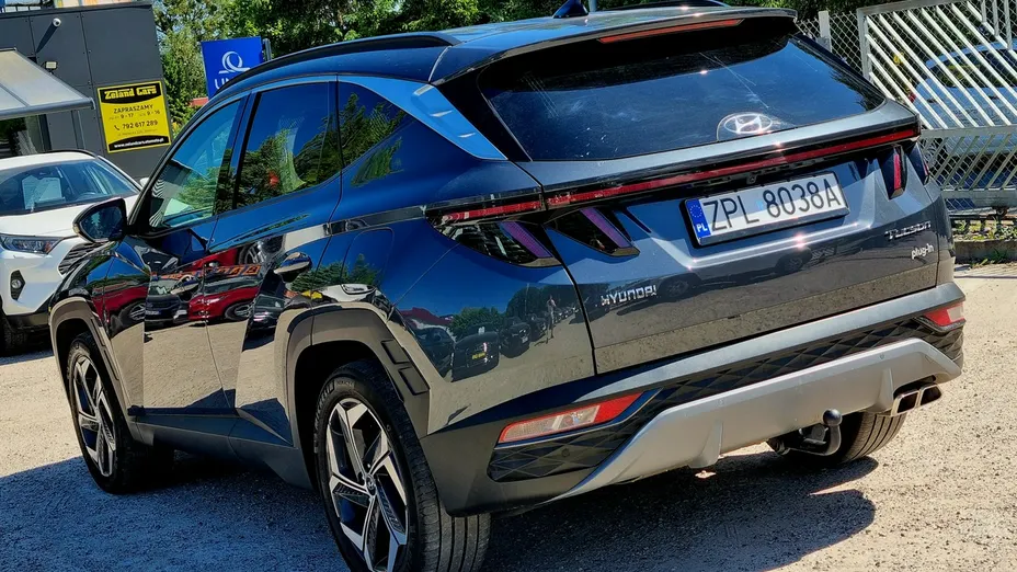 HYUNDAI Tucson -
