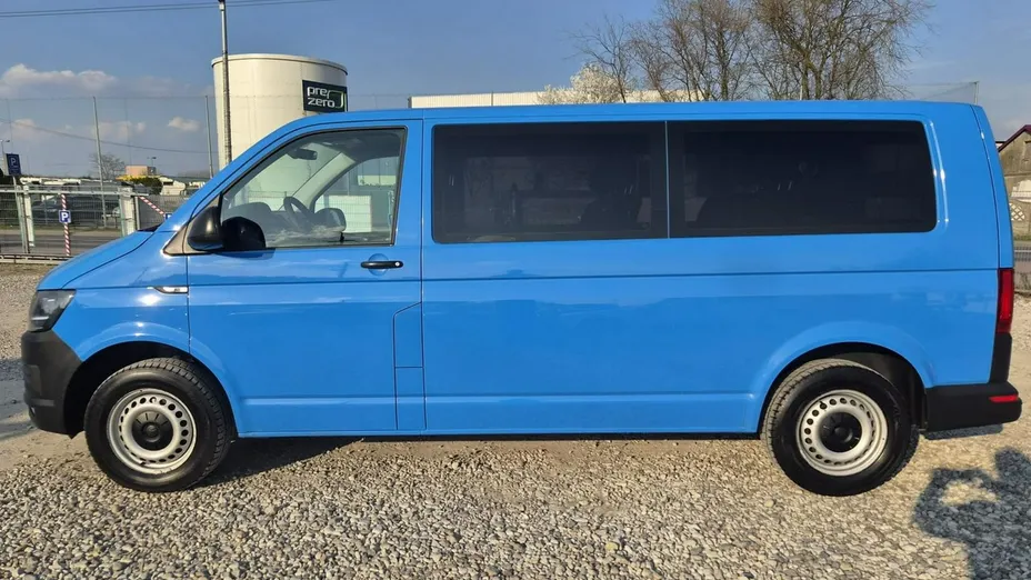 VOLKSWAGEN Transporter -