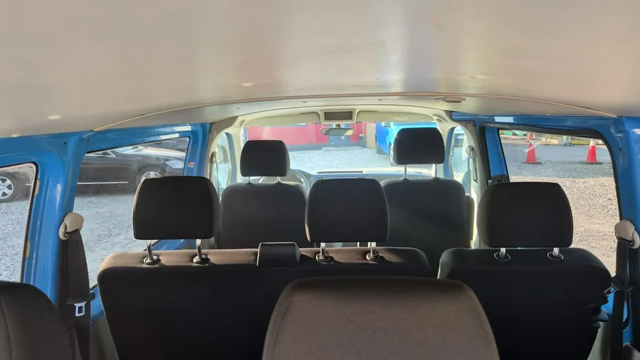 VOLKSWAGEN Transporter -