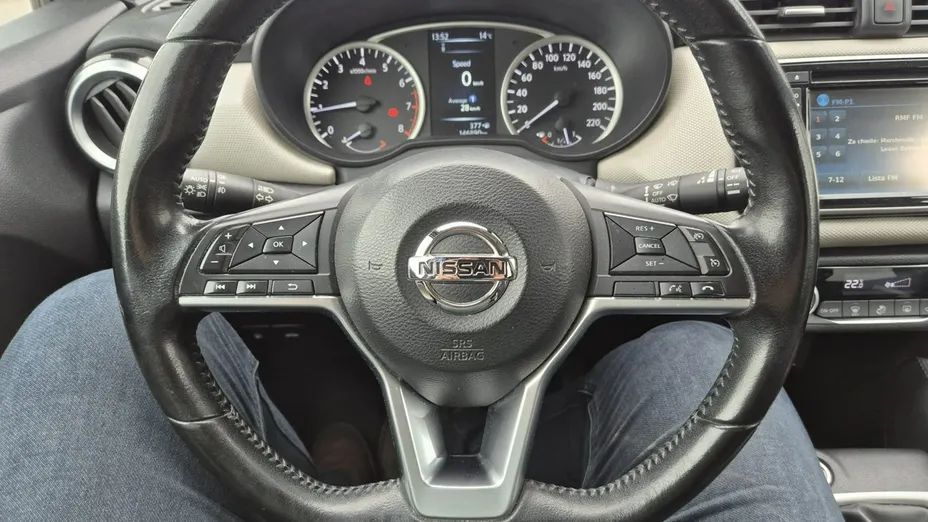 NISSAN Micra -
