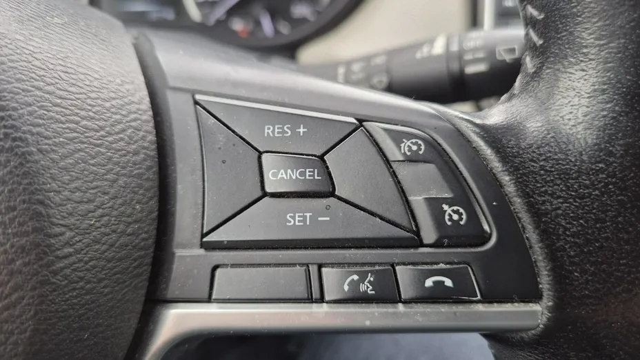 NISSAN Micra -