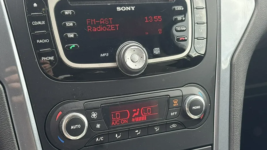 FORD Mondeo -