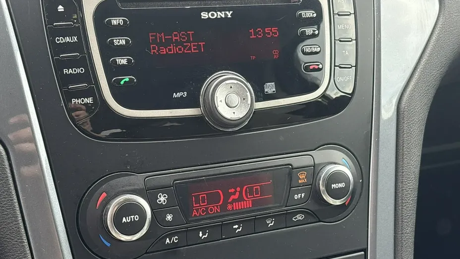 FORD Mondeo -