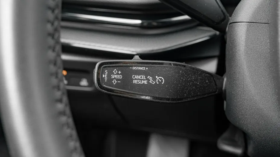 SKODA Superb -