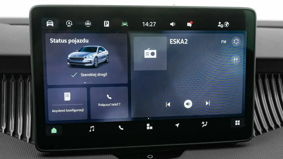 SKODA Superb -