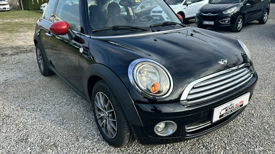 MINI Cooper -