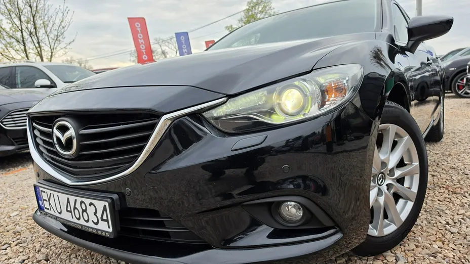 MAZDA 6 -