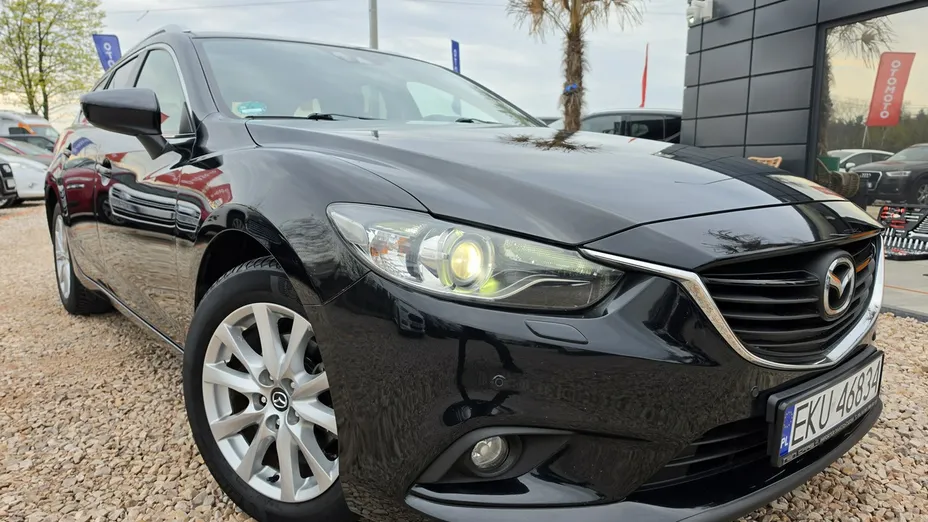 MAZDA 6 -