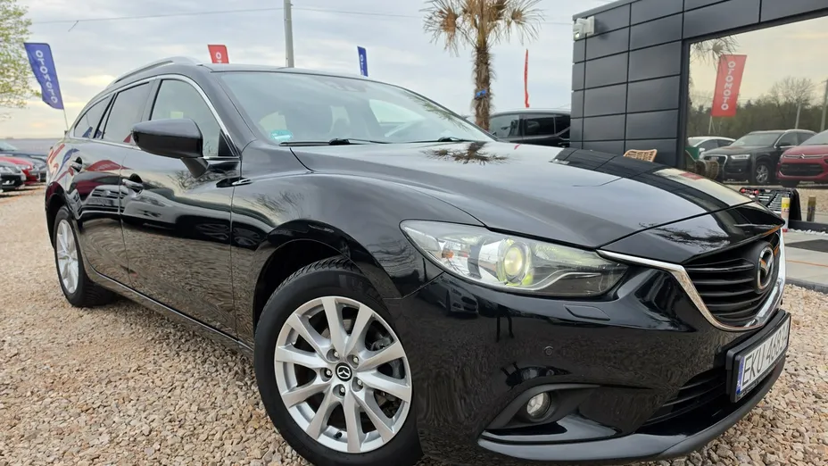 MAZDA 6 -