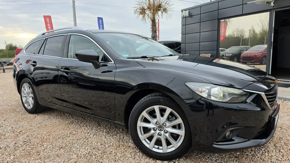 MAZDA 6 -