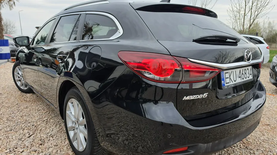 MAZDA 6 -