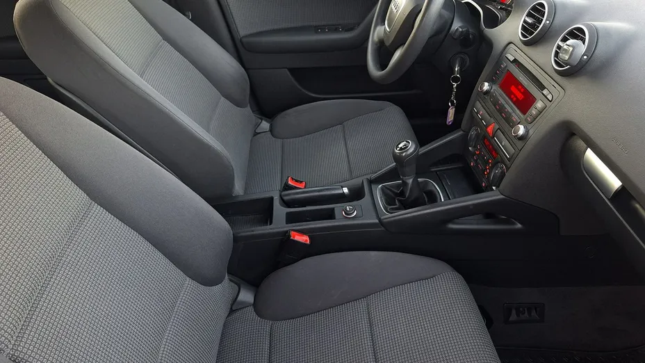 AUDI A3 -