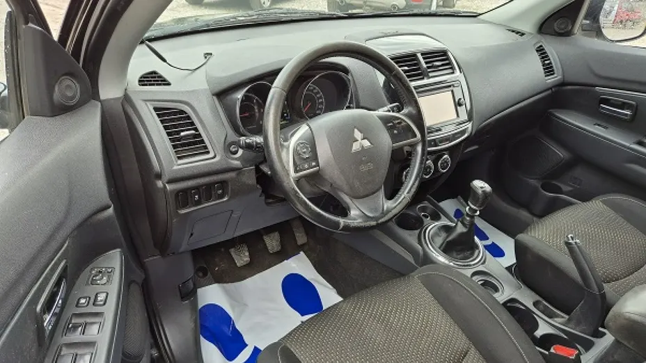 MITSUBISHI ASX -