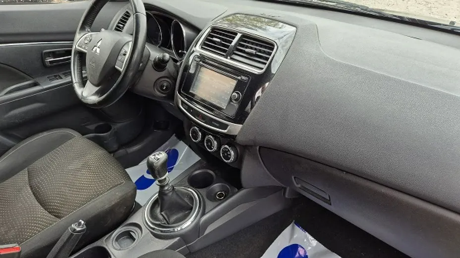MITSUBISHI ASX -