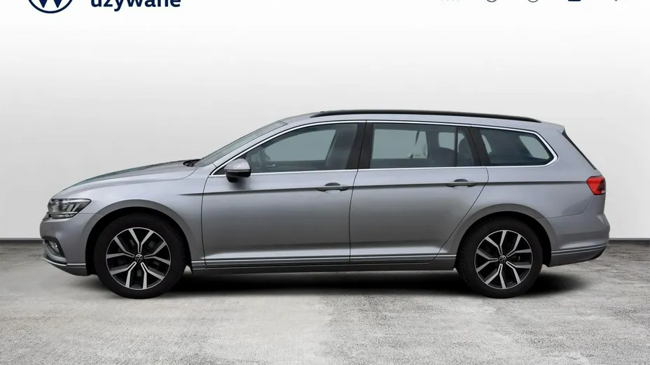 VOLKSWAGEN Passat -