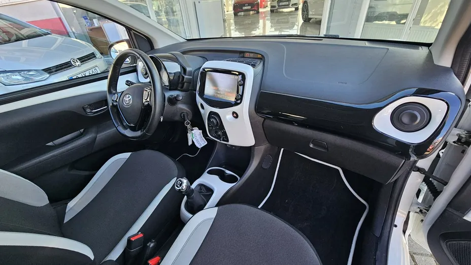 TOYOTA Aygo -