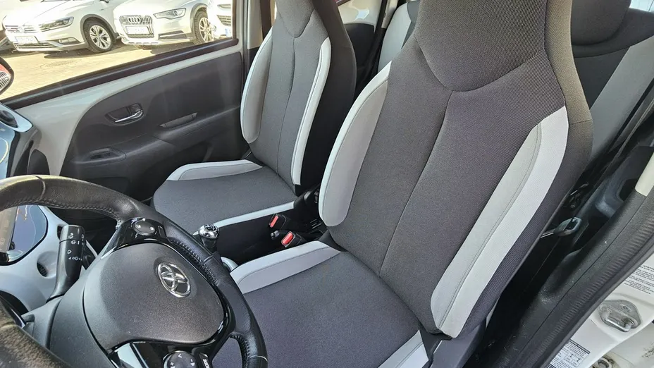 TOYOTA Aygo -